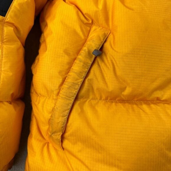 VTG The North Face 700 Down Fill Yellow Down Puffer Kids Size XL - Picture 12 of 16